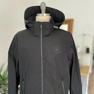 New Without Tags Burberry Hedley Men's Nylon Stand Collar Jacket, size 54